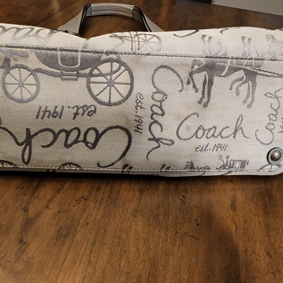 Coach Signature Horse Carriage Canvas and Leather Tote Bag E1049 - Picture 6 of 13